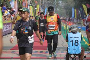 BIB: 47388
                            <button type="button" onclick="openModal(8248580)" class="btn btn-primary btn-sm float-right btn-popup" data-toggle="modal" data-target=".modal-high-quality">
                        <i class="fas fa-shopping-cart"></i> Add to Cart
                    </button>
                                            <button type="button" onclick="isThisMe(8248580, true)" class="btn btn-success btn-sm float-right btn-popup btn-isme hidden" data-toggle="tooltip" data-placement="bottom" title="นี่คือรูปของคุณใช่ไหม คลิกที่นี่เพื่อเอาเข้าอัลบั้ม">
                        <i class="fas fa-plus"></i> Add to album
                    </button>
                    <button type="button" onclick="isThisMe(8248580, false)" class="btn btn-warning btn-sm float-right btn-popup btn-isnotme hidden">
                        <i class="fas fa-ban"></i> Remove from album
                    </button>